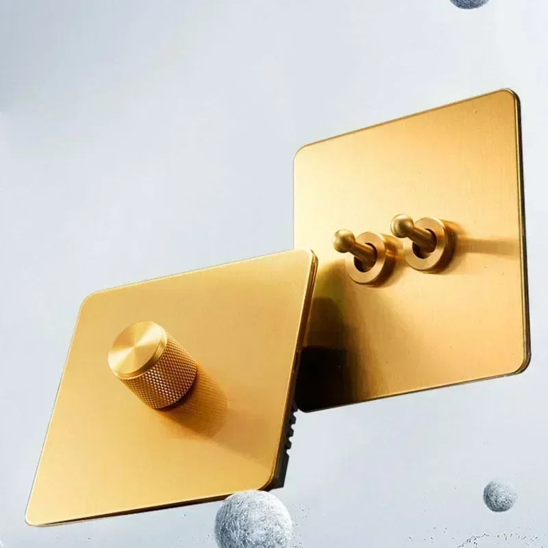 Wall Light Toggle Switch Gold  - Home Improvement Ideas recensione e prezzo